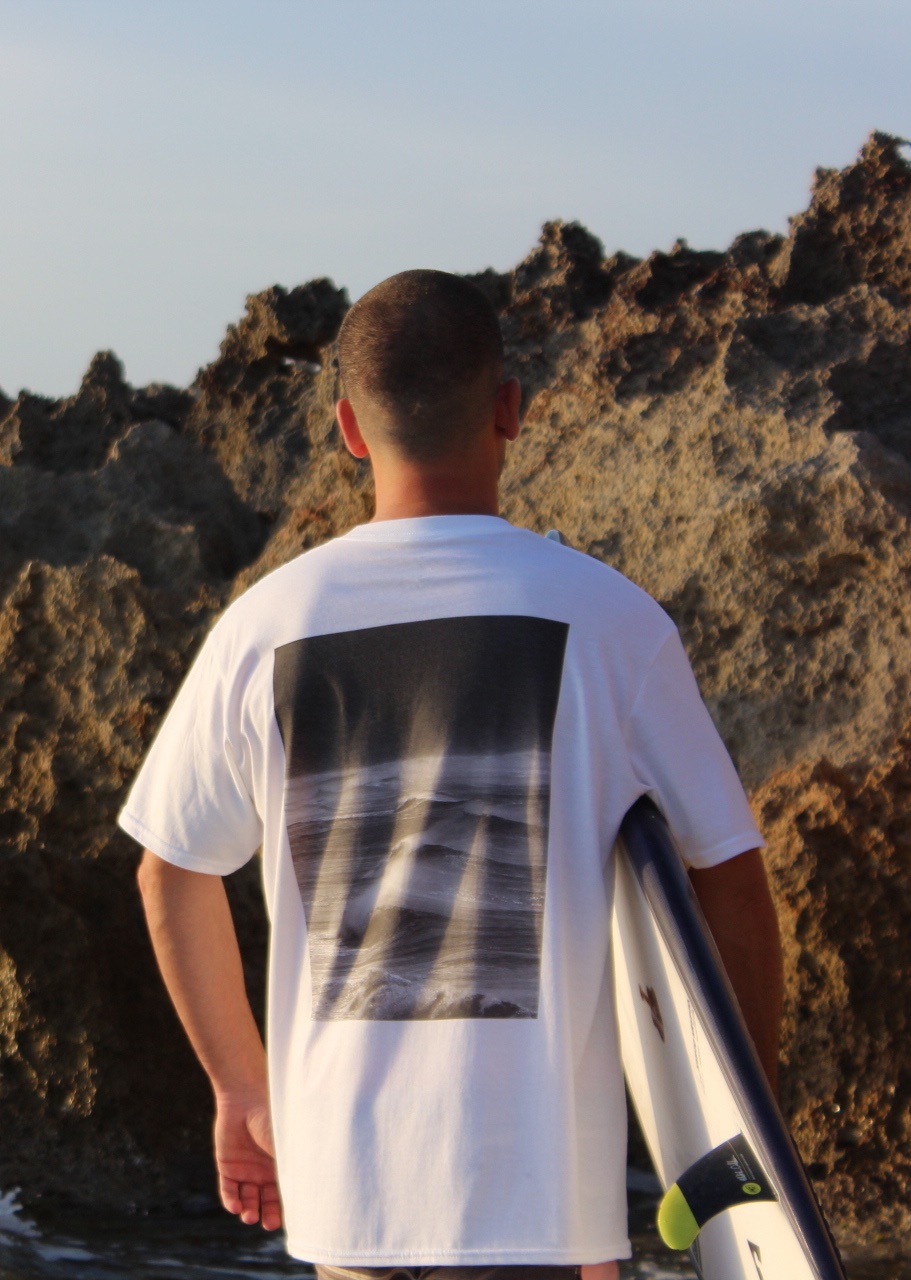 White T-shirt waves Surf Λdvs x Miamis